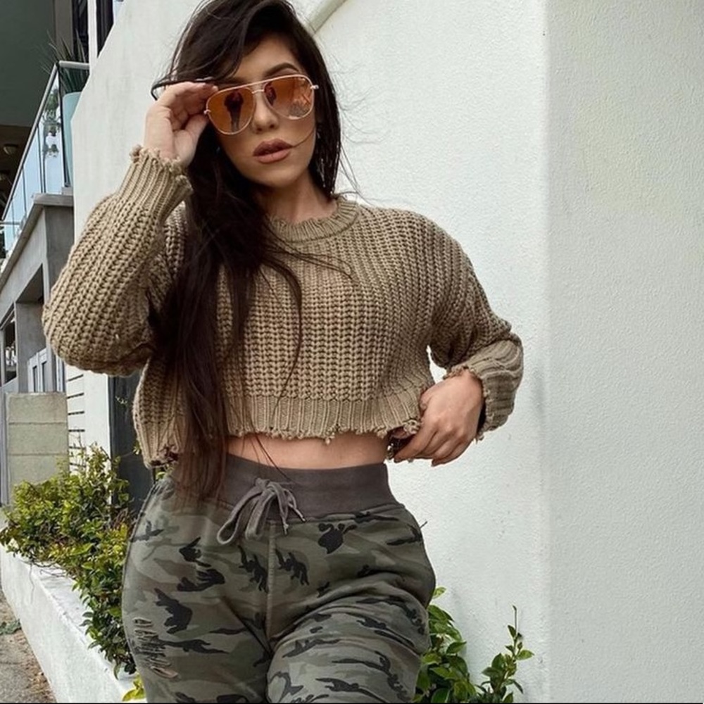 Cropped sweater